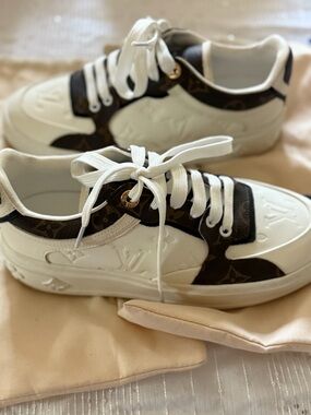 Louis Vuitton Calfskin Embossed Monogram Time Out Sneakers 37 White